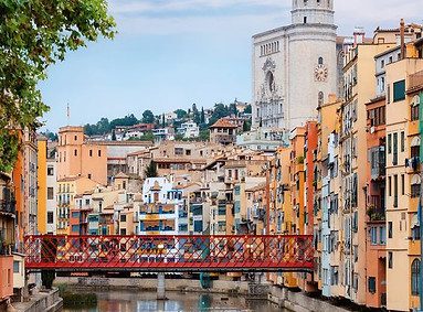 Guided Spain Group Tour in Girona